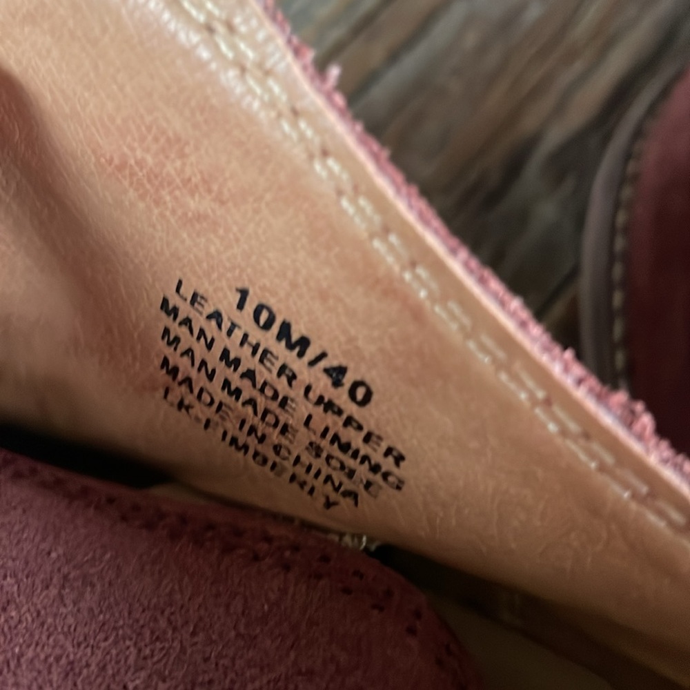 Lucky Brand Kimberly maroon suede bootie EUC size 40 - Picture 9 of 10